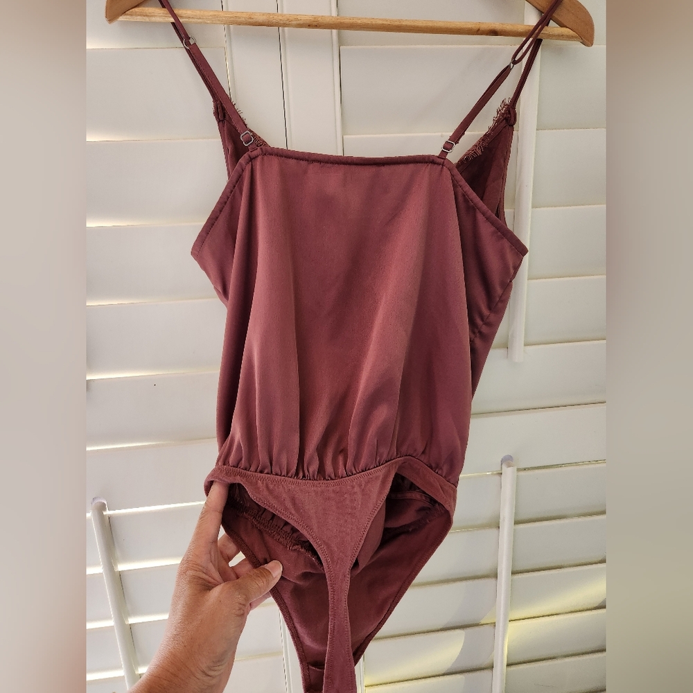 Abercrombie & Fitch body suit - Picture 9 of 14